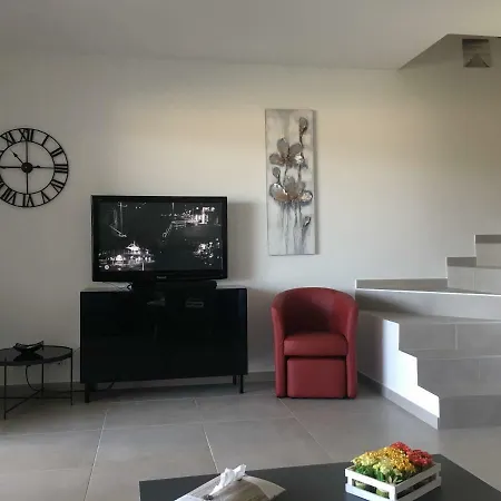Saint Cyprien Bay Villa